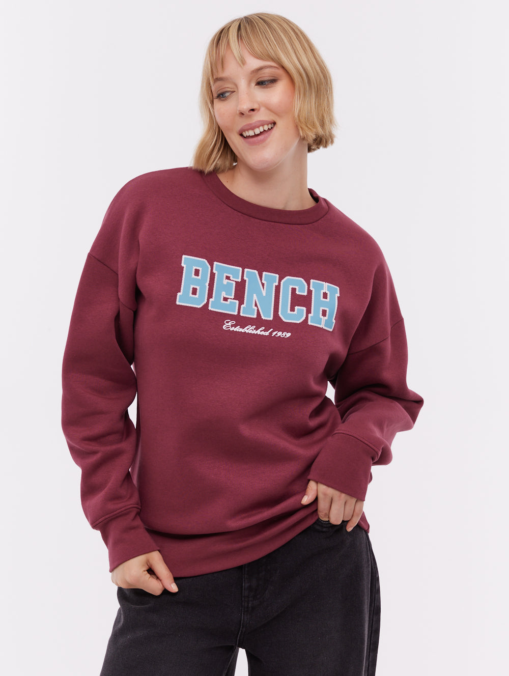 Ercie Collegiate Crew Neck - Red