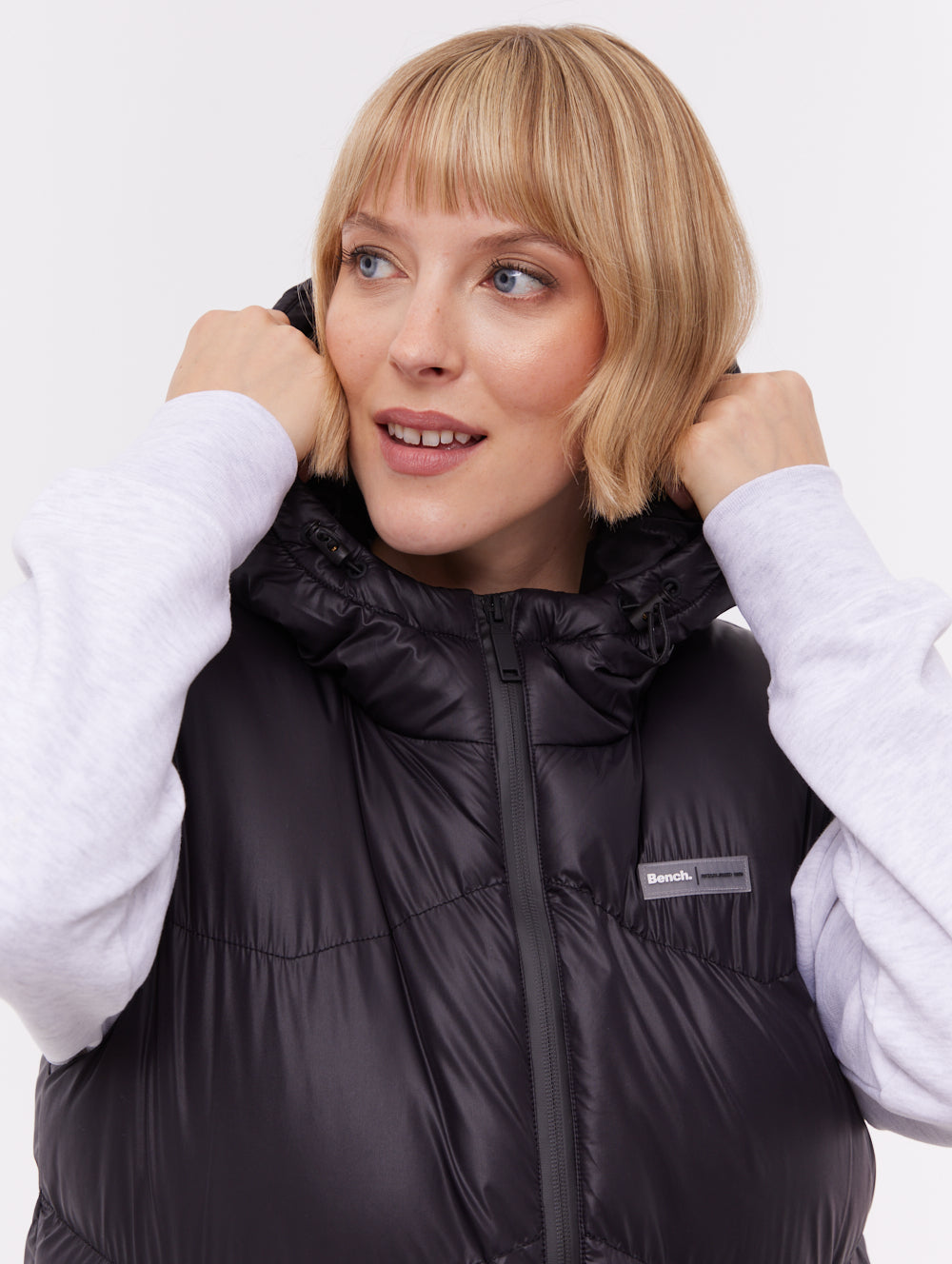 Saz Longline Hooded Vest - Black