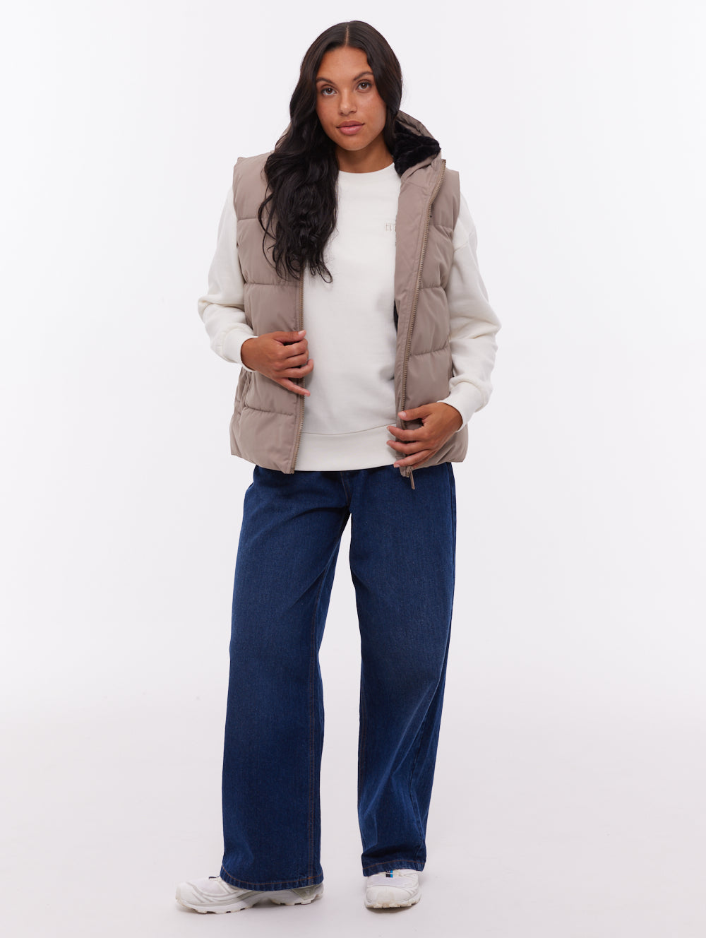 Hollew Hooded Vest - Brown